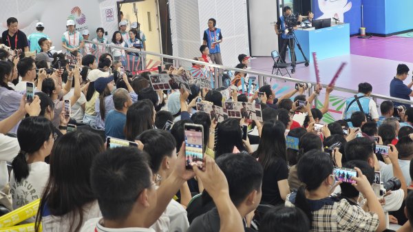 银易配资网 “明星”盛李豪，拉高射击赛场“热力值”